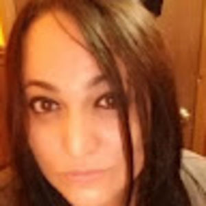 Meet your Posher, Monica